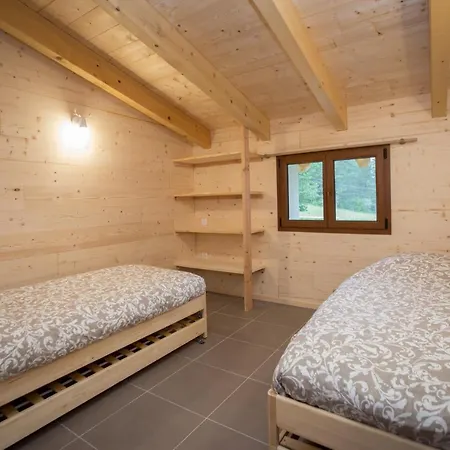 Gites A La Ferme Dela Le Var Guillaumes Exterior photo