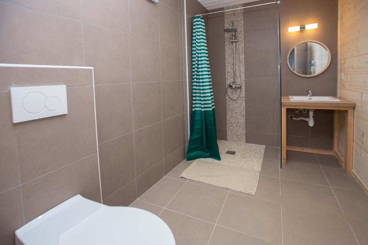 Apartment A La Ferme Dela Le